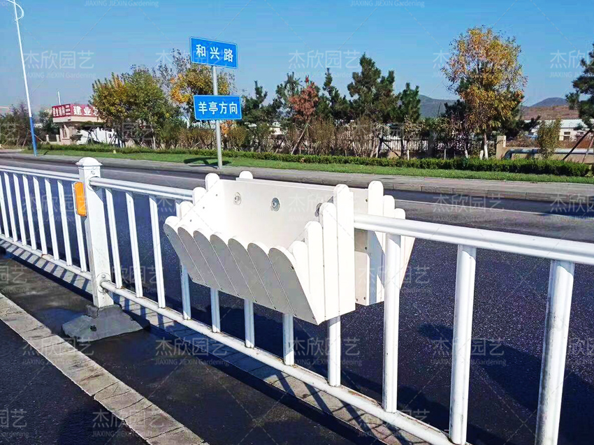 花箱式護欄裝飾效果怎么樣？